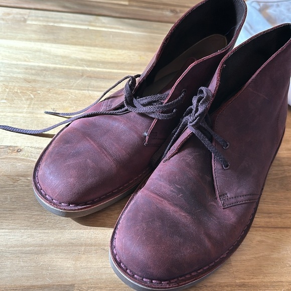 CLARKS  Bushacre 2 aubergine leather chukka boot main image 3